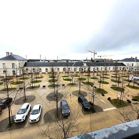 Hotel De La Gare - Restaurant Bistro Quai ラ・ロッシュ＝シュル＝ヨン エクステリア 写真