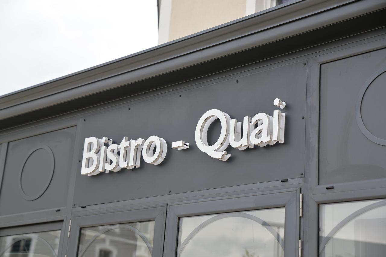 Hotel De La Gare - Restaurant Bistro Quai ラ・ロッシュ＝シュル＝ヨン エクステリア 写真